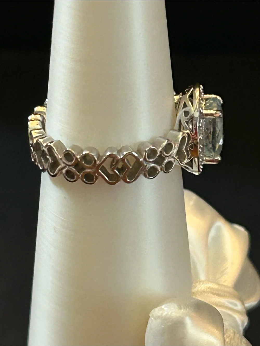 1.35CT Oval Aquamarine & .40CT White Zircon Openwork Heart Design Ring Size 9 SS